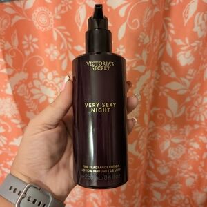 Victoria's secret lotion